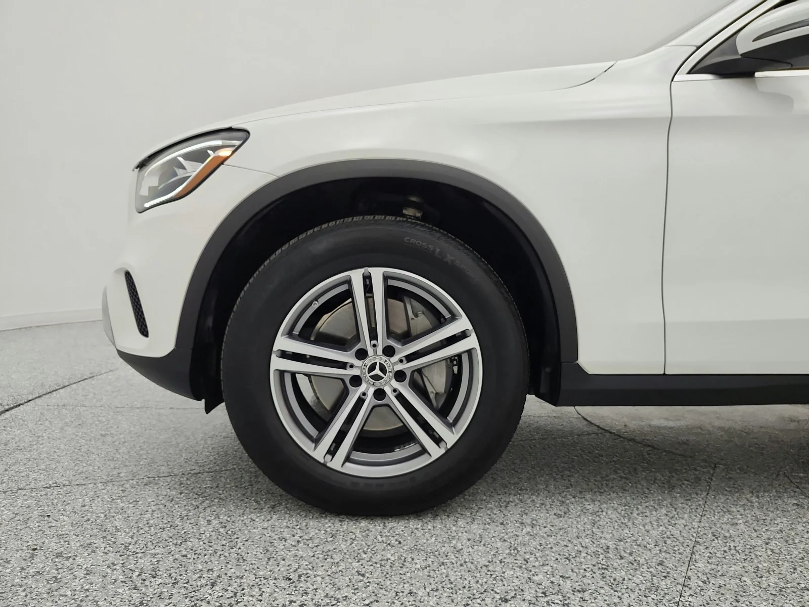 Used 2020 Polar White Mercedes-Benz GLC 300 image 18