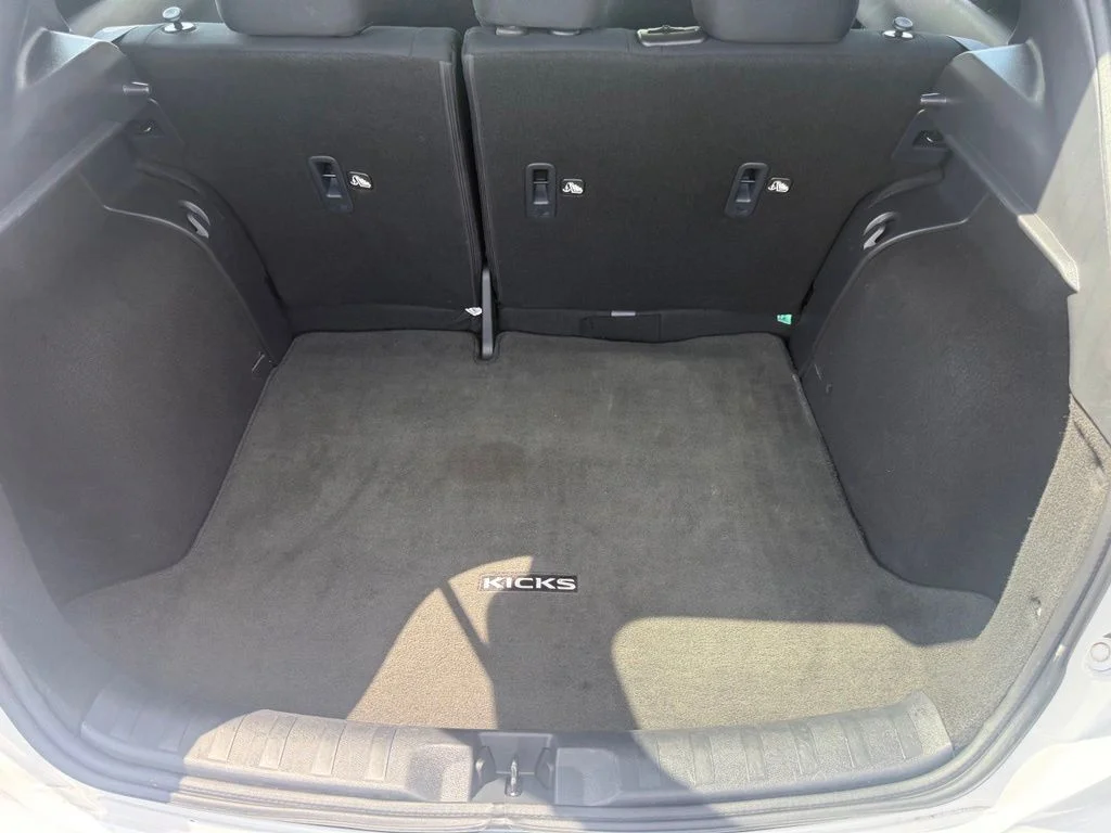 Certified Used 2023 White Nissan S image 40