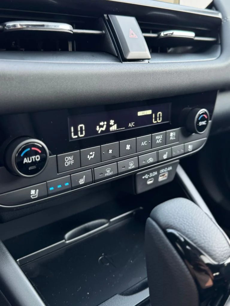New 2026 ICE SILVER METALLIC Subaru Touring XT image 83