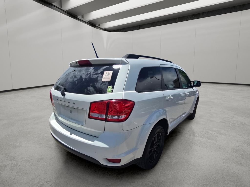 Used 2019 Vice White Dodge SE image 10