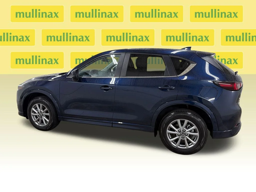 Used 2025 Blue Mazda 2.5 S Preferred Package AWD image 13
