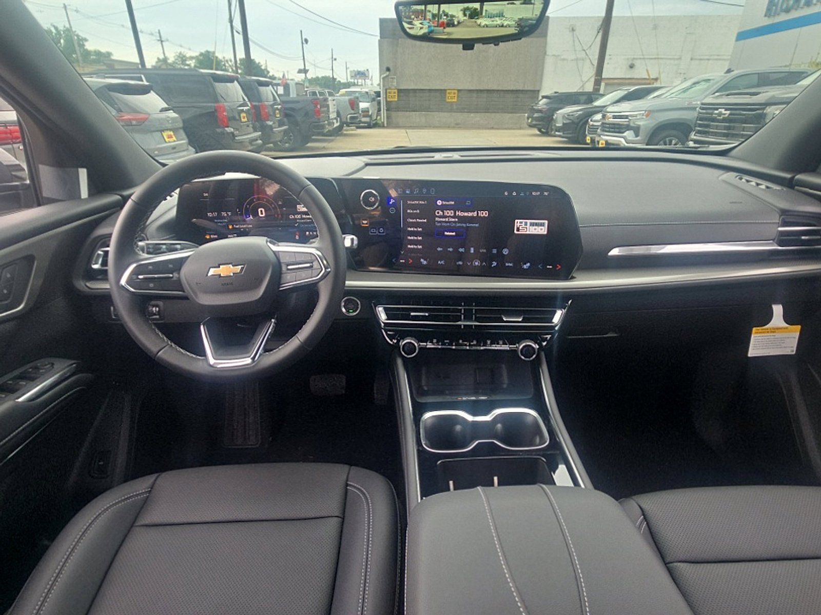 2026 Chevrolet Traverse LT - Photo 17