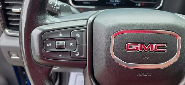 Used 2023 Blue GMC AT4 image 21