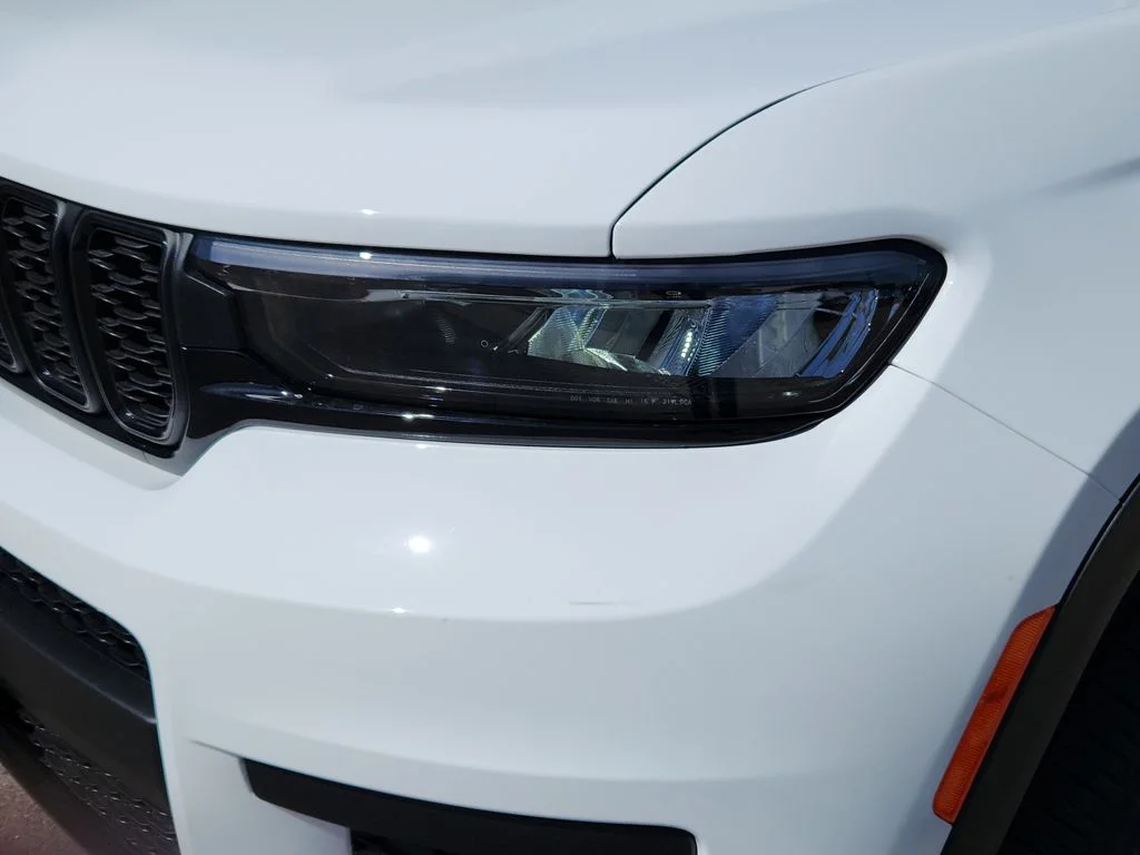 2025 Jeep Grand Cherokee L Altitude - Photo 9