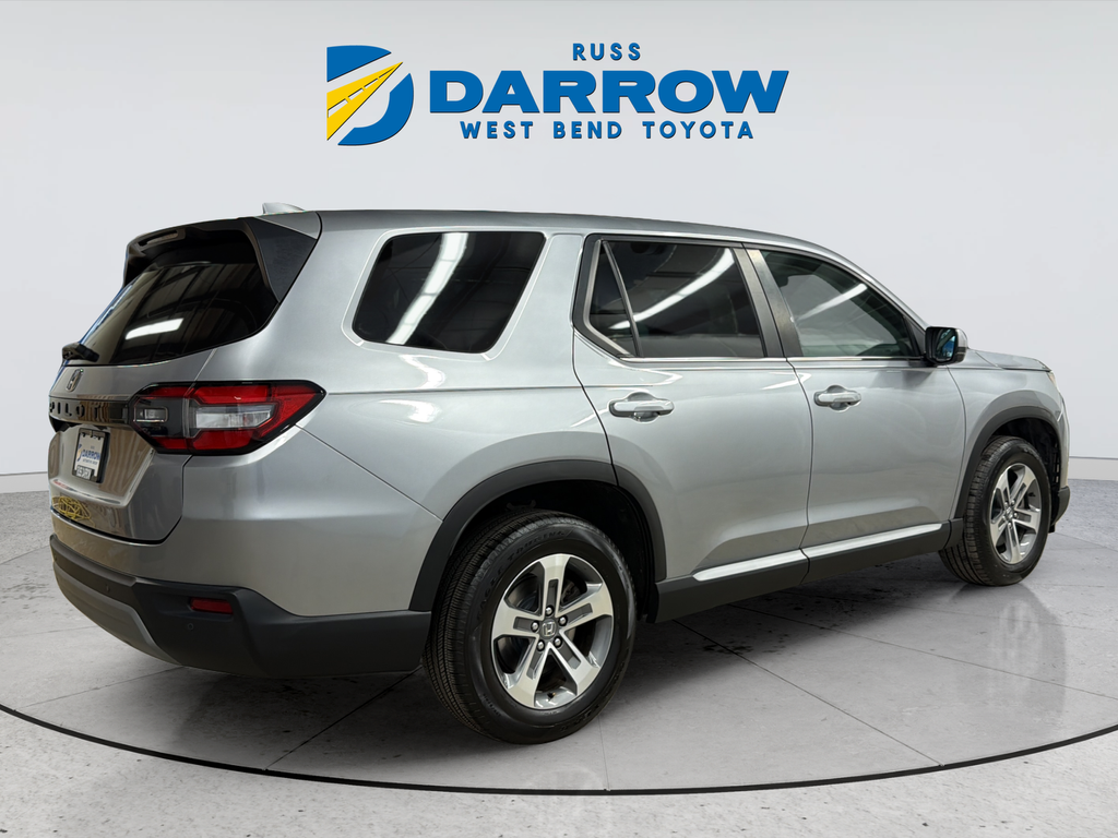 Used 2023 Silver Honda EX-L image 4