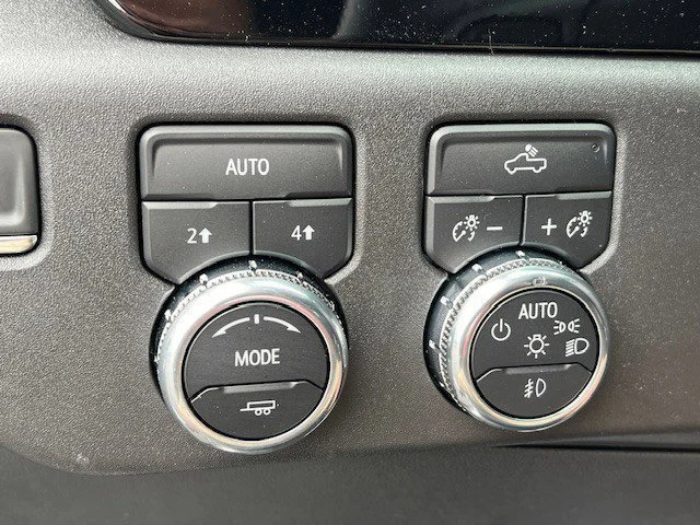 New 2026 Onyx Black GMC Elevation image 67