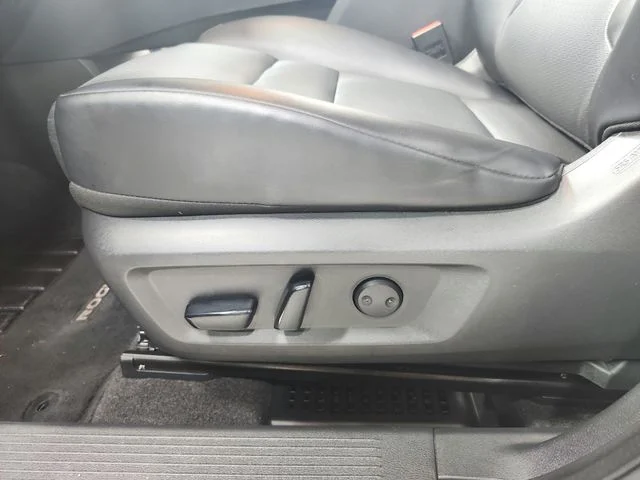Used 2023 Black Nissan SV image 20