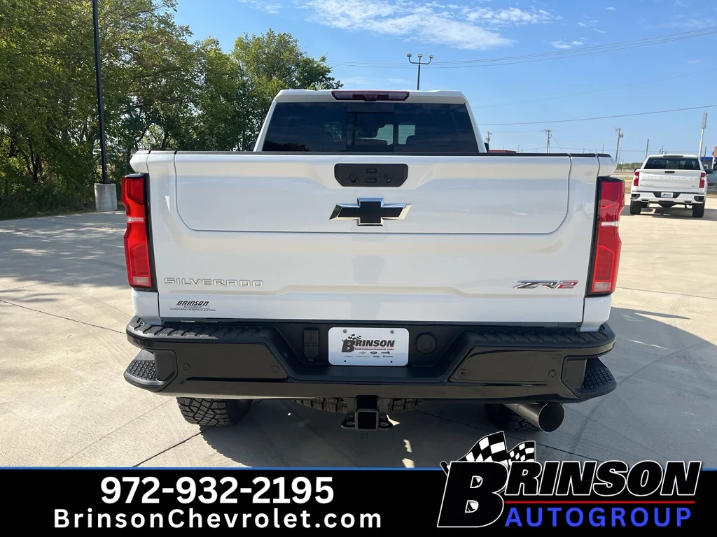 New 2026 Summit White Chevrolet ZR2 image 10
