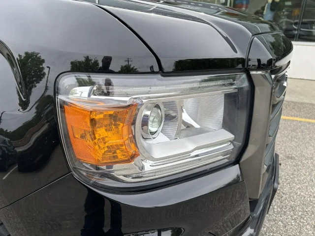 2021 GMC Canyon AT4 - Photo 13