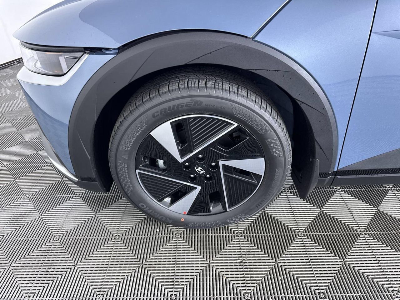 New 2027 Lucid Blue Hyundai SEL image 9