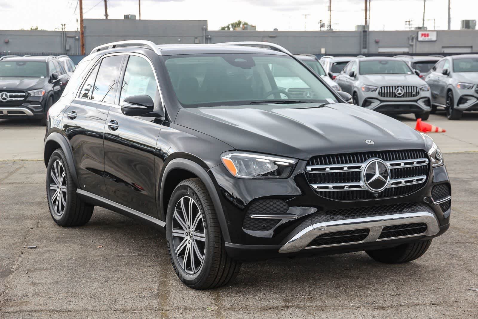 New 2026 Black Mercedes-Benz GLE 350 image 3
