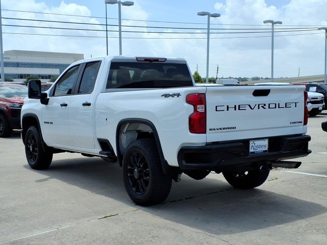 Used 2025 Summit White Chevrolet Custom image 7