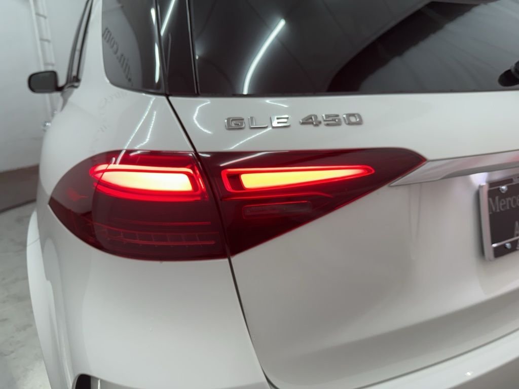 2026 Mercedes-Benz GLE GLE450 - Photo 32