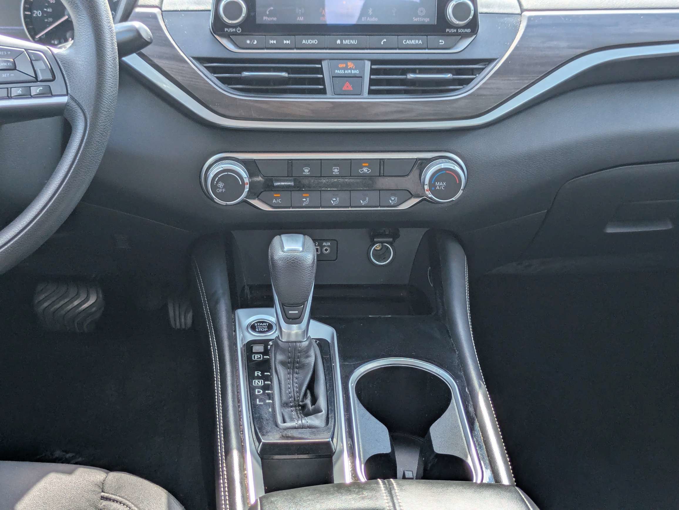 Used 2023 White Nissan 2.5 SV image 15