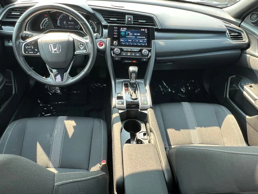 Used 2021 Polished Metal Metallic Honda EX image 18