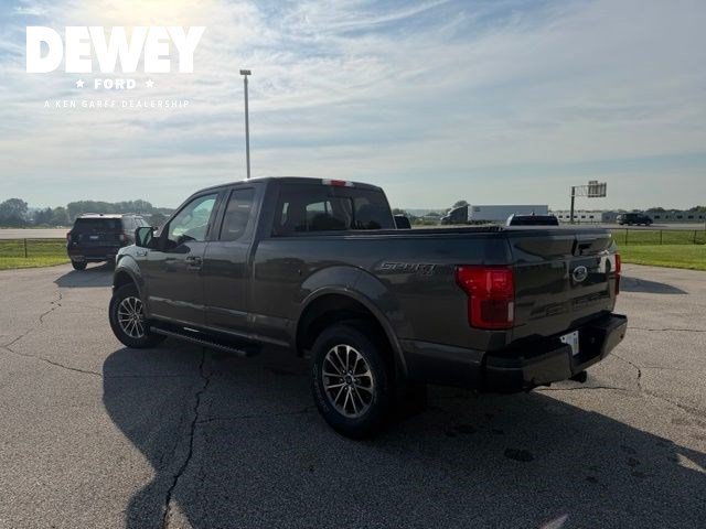 Used 2019 Magnetic Ford LARIAT image 9
