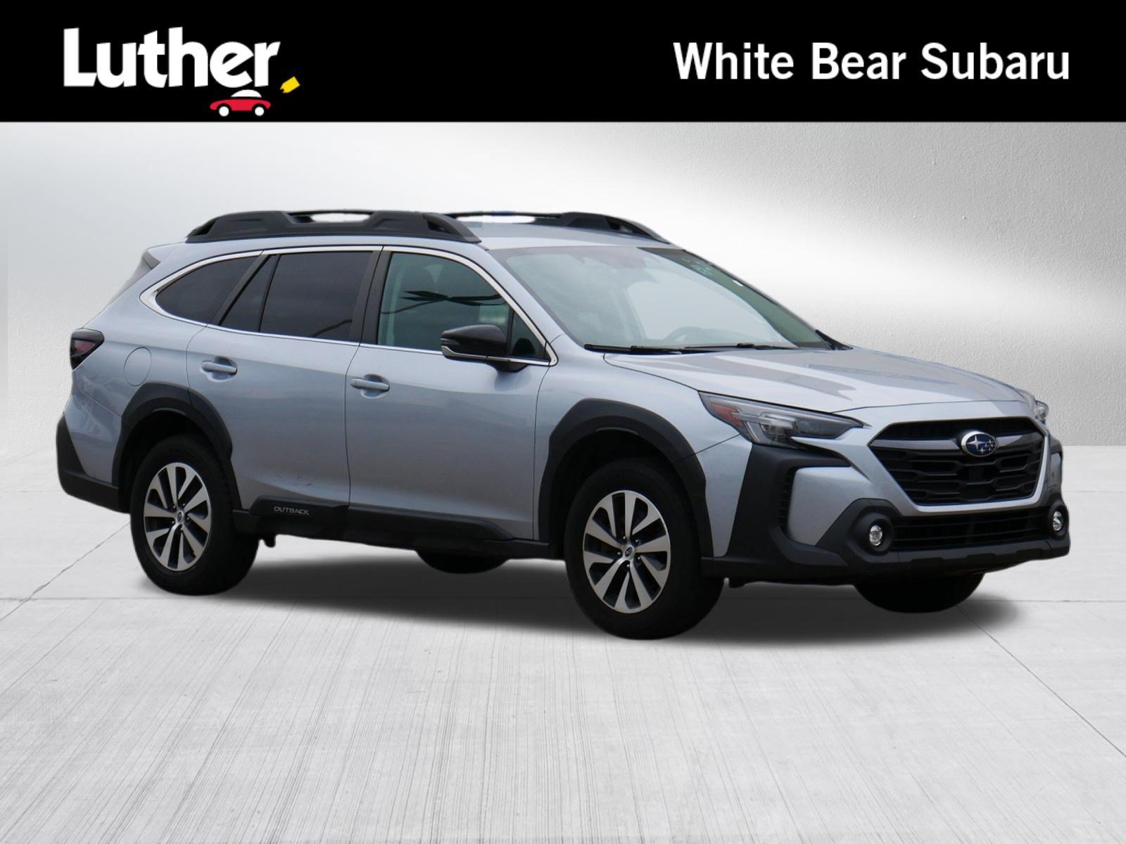 2023 Subaru Outback Premium's photo