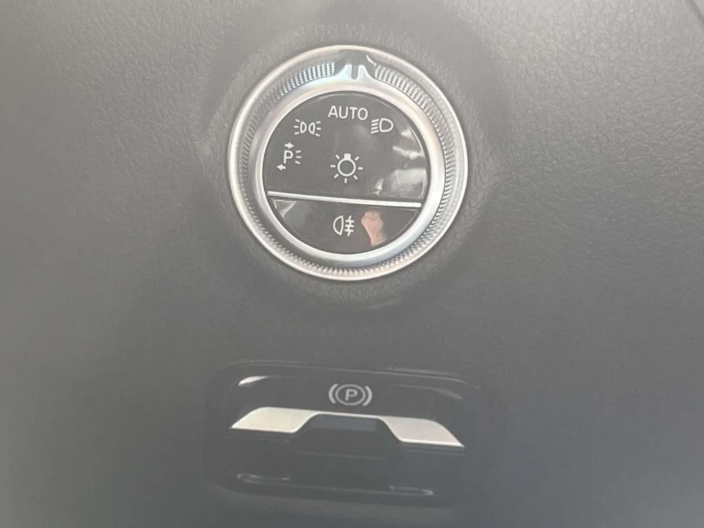 Certified Used 2024 Black Mercedes-Benz C 300 image 35