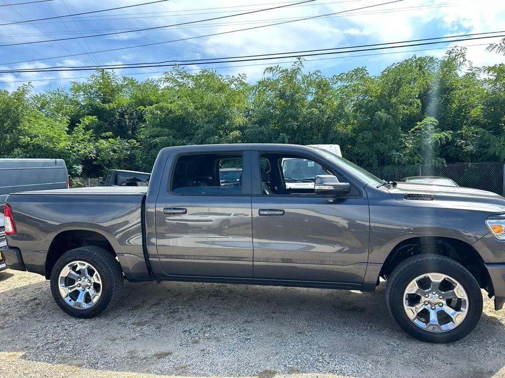 Certified Used 2019 Gray Ram Big Horn/Lone Star image 8