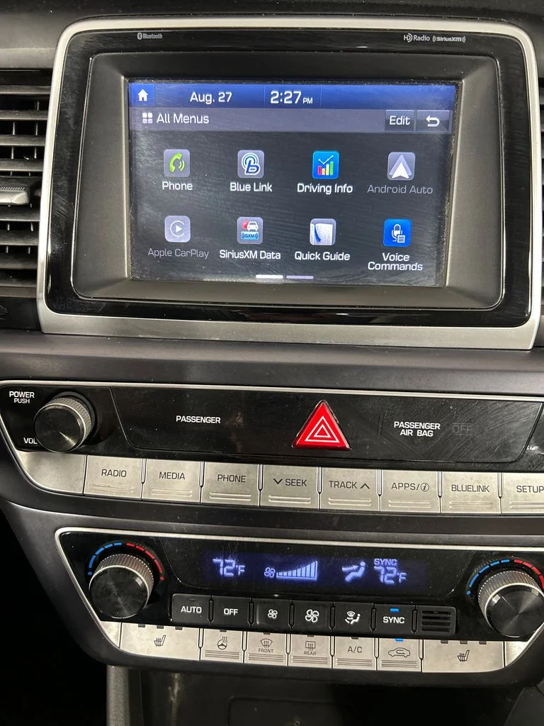 Used 2019 White Hyundai SEL image 14