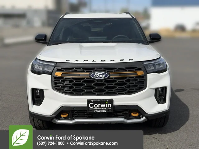 New 2027 Star White Metallic Tri-Coat Ford Tremor image 6