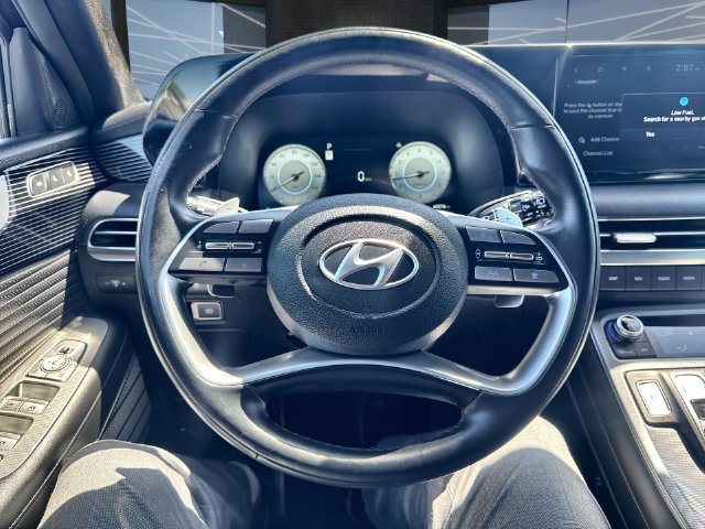 Used 2024 Red Hyundai Calligraphy image 11