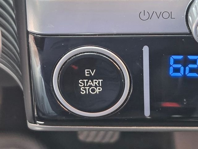 Used 2023 Blue Hyundai SEL image 16