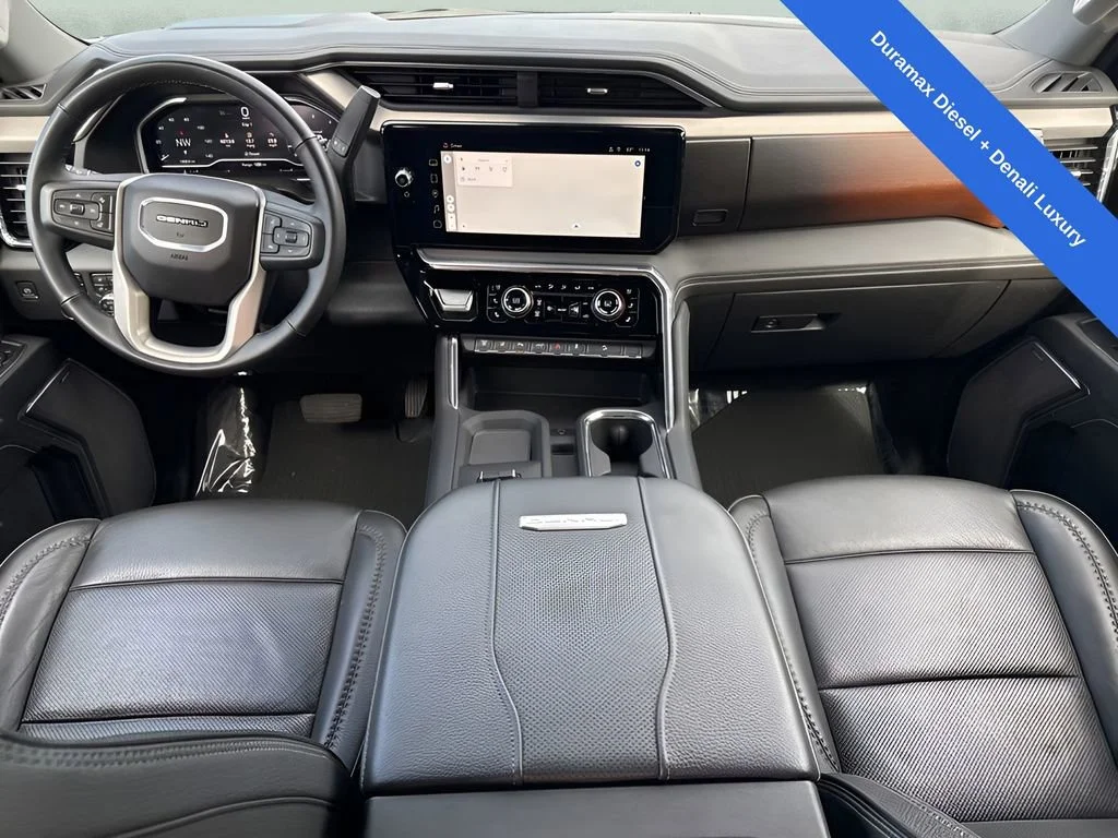 Used 2024 Onyx Black GMC Denali image 17