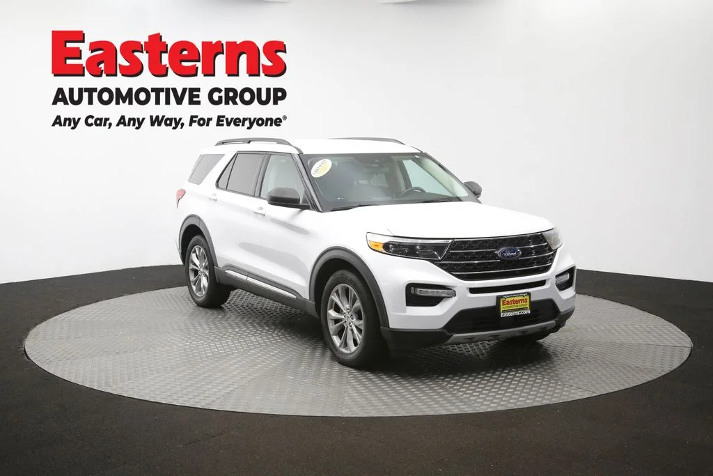 Used 2022 White Ford XLT image 53