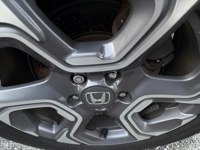 Used 2018 Gray Honda EX-L image 8