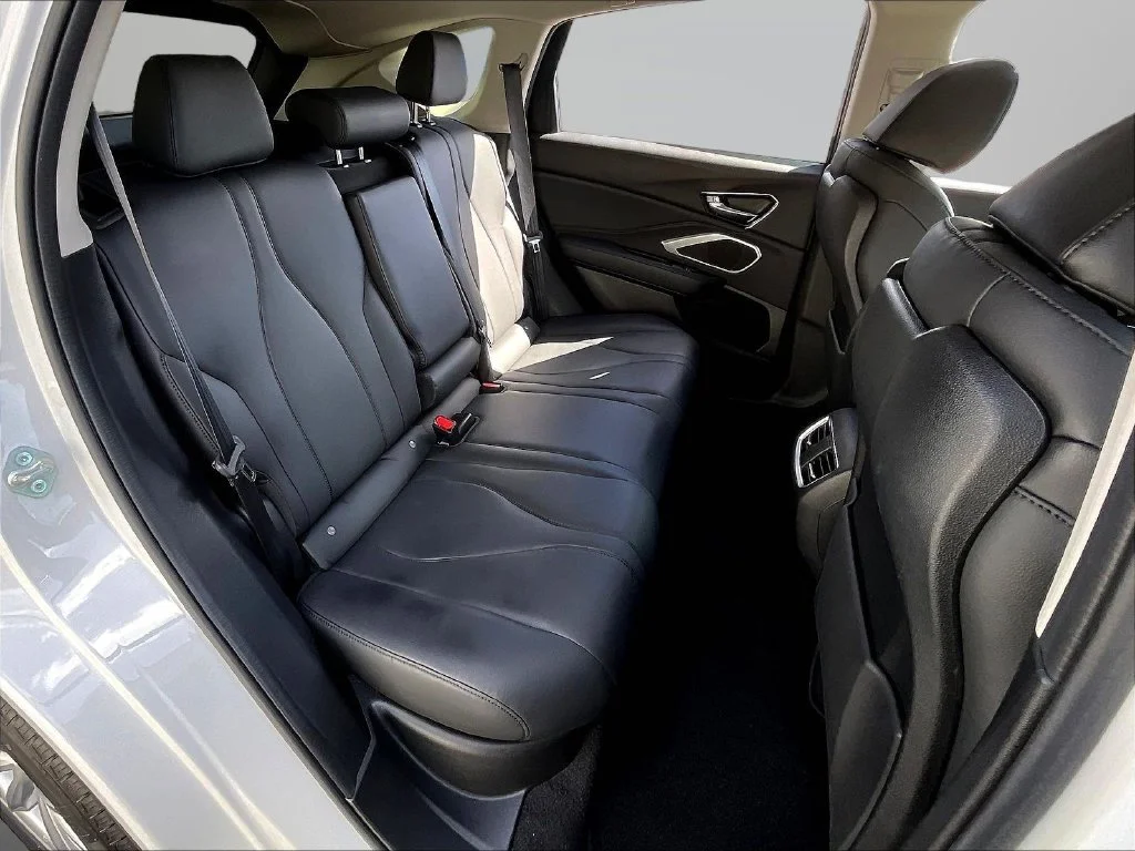 Used 2023 Platinum White Pearl Acura Base image 24
