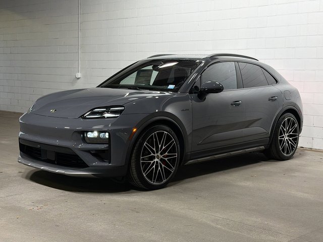 2025 Porsche Macan Electric Turbo