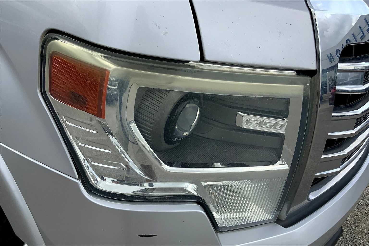 Used 2014 Ingot Silver Metallic Ford Lariat image 21