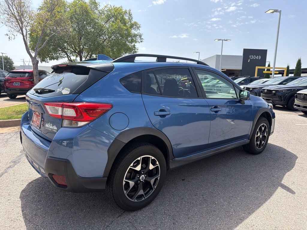Used 2018 Blue Subaru 2.0i Premium image 5