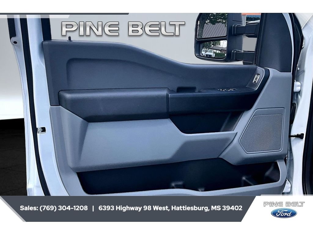 2025 Ford F-250 Super Duty XL - Photo 18