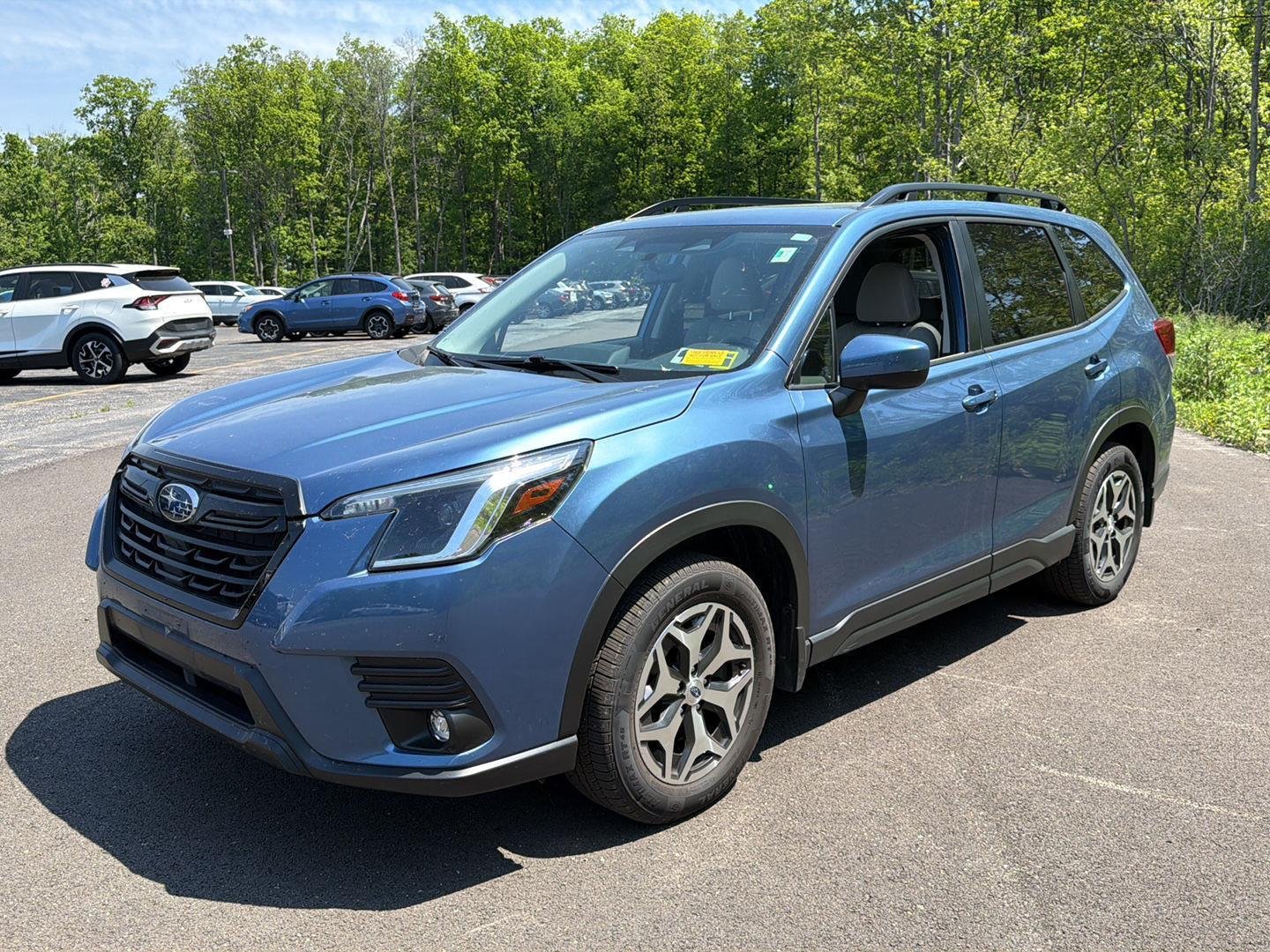 Used 2024 Horizon Blue Pearl Subaru Premium image 10