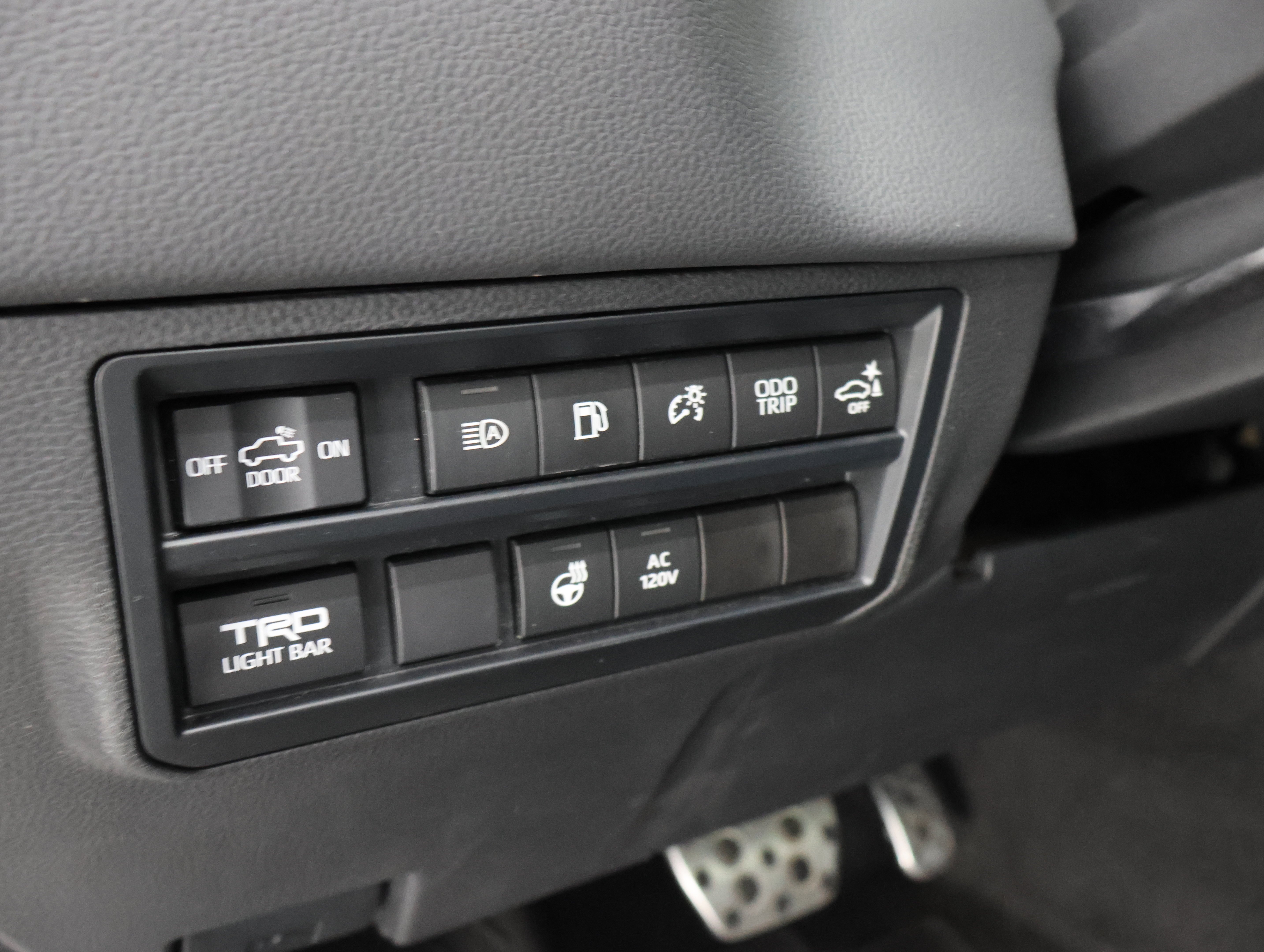Used 2023 Ice Cap Toyota 4x4 CrewMax TRD Pro Hybrid: CREWMAX-SHORT-TRD PRO HYBRID-PANO-ADAPTIVE CRUISE-360 CAM-1 OWNER image 49