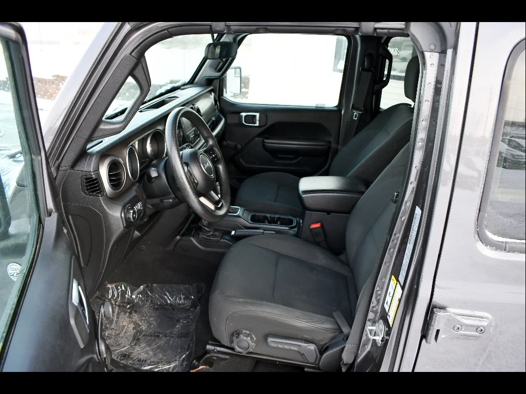 2018 Jeep All-New Wrangler Unlimited Sport - Photo 13