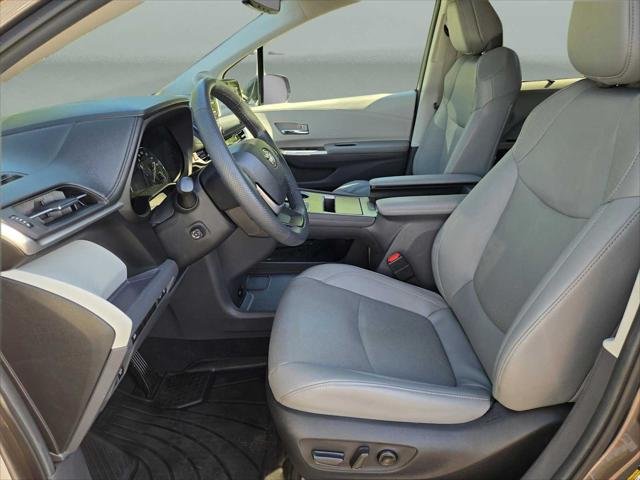 2024 Toyota Sienna Limited - Photo 22