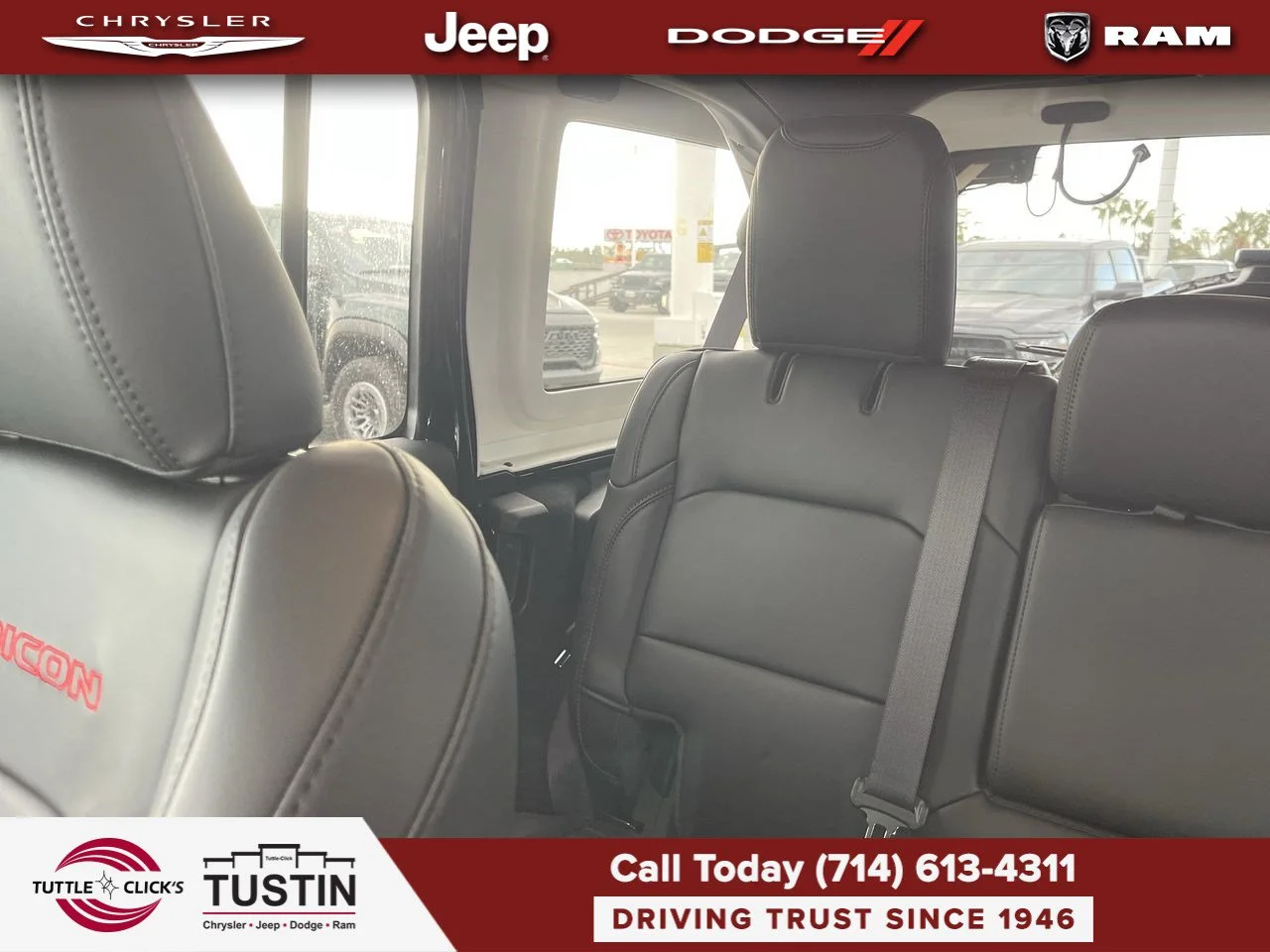 New 2027 Black Clear-Coat Paint Jeep Rubicon X image 4