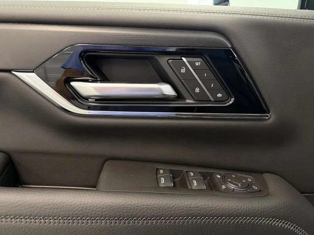 New 2026 Glacier White Tricoat GMC Denali image 17