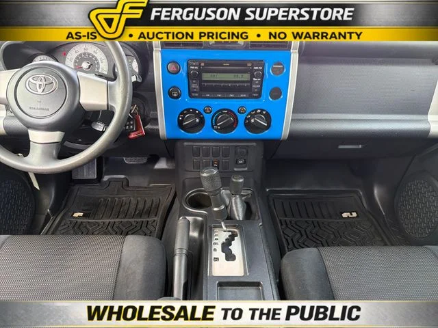 Used 2007 White Toyota Base image 9