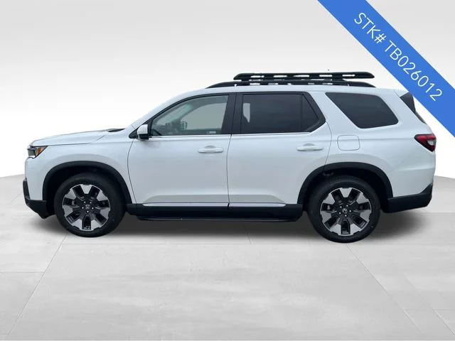 New 2026 Platinum White Honda Touring image 4
