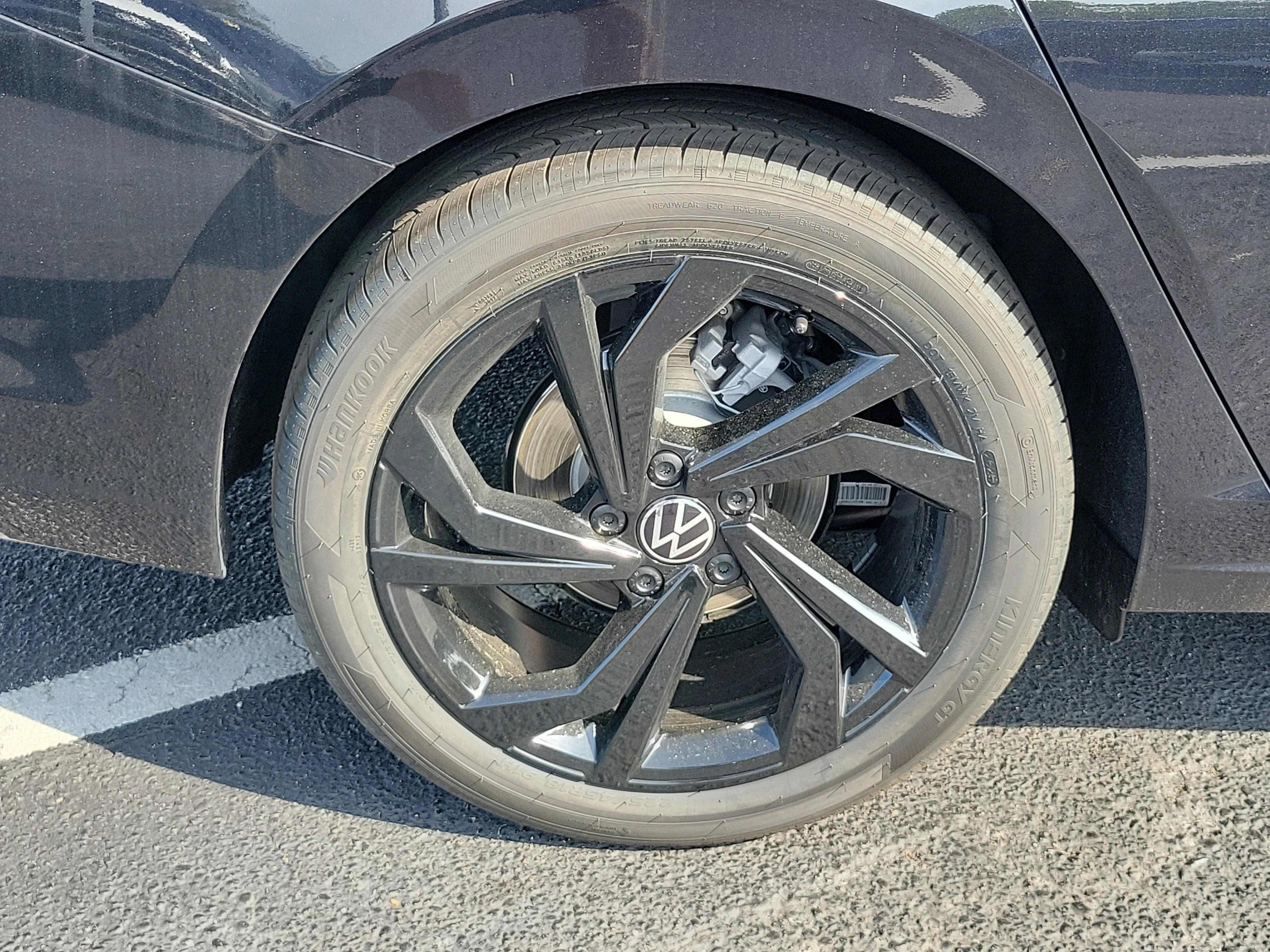 2026 Volkswagen Jetta SE - Photo 36