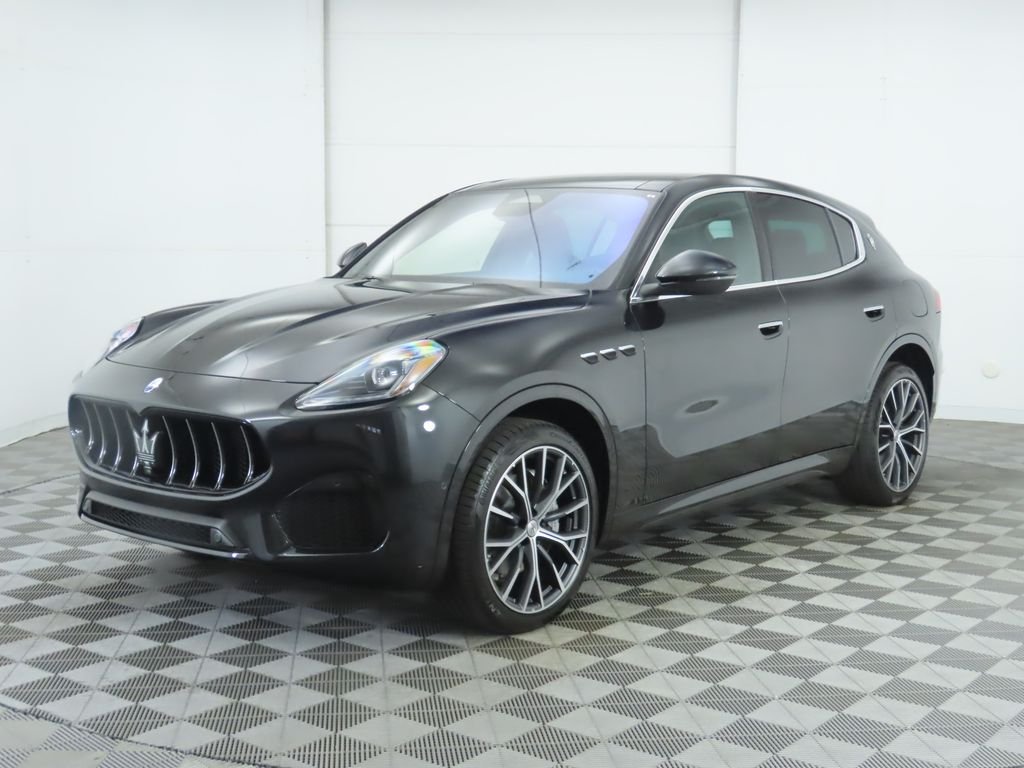 2025 Maserati Grecale Base