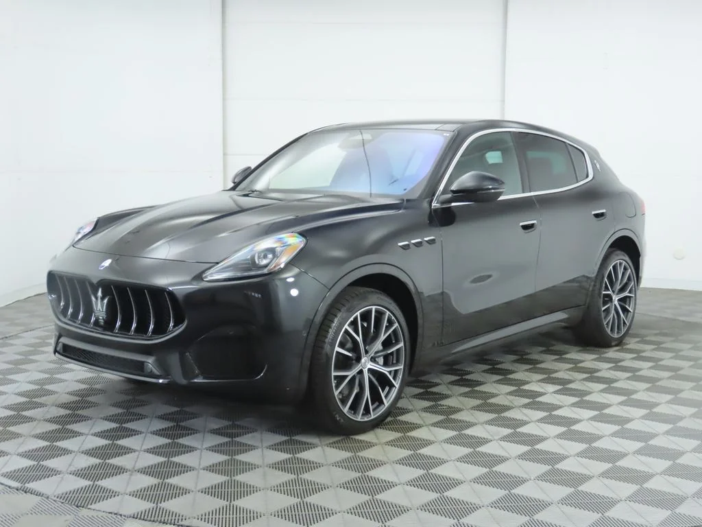 2025 Maserati Grecale 2.0 MHEV AUTO 4WD's photo