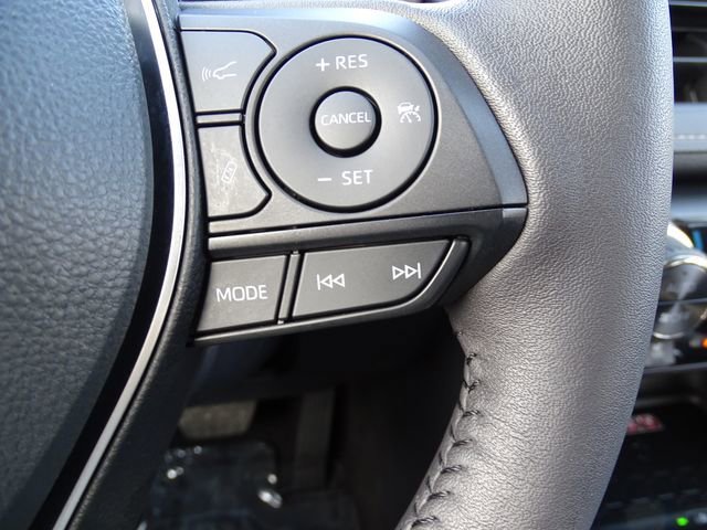 Used 2025 Red Toyota XLE Premium image 18