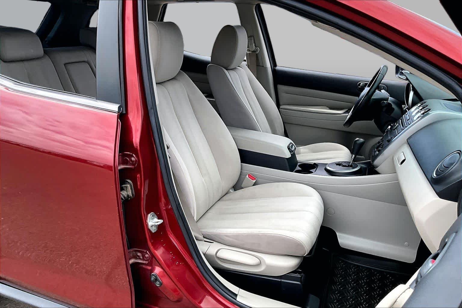 Pre-Owned 2012 Mazda CX-7 I Sport