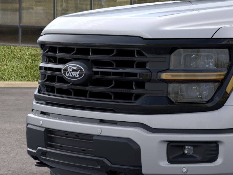 New 2026 Iconic Silver Metallic Ford XLT image 39