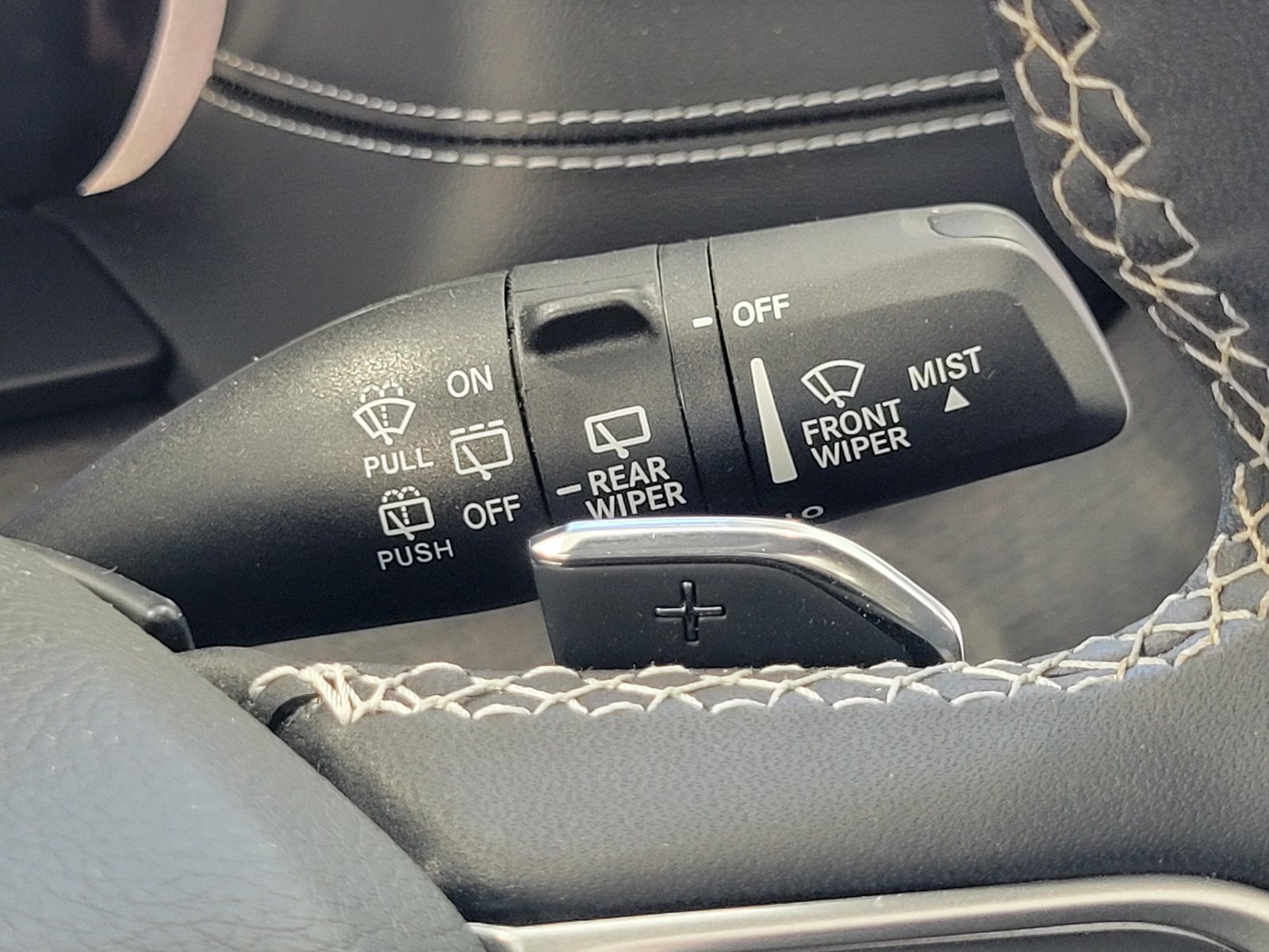 Used 2023 Black Jeep Limited image 19